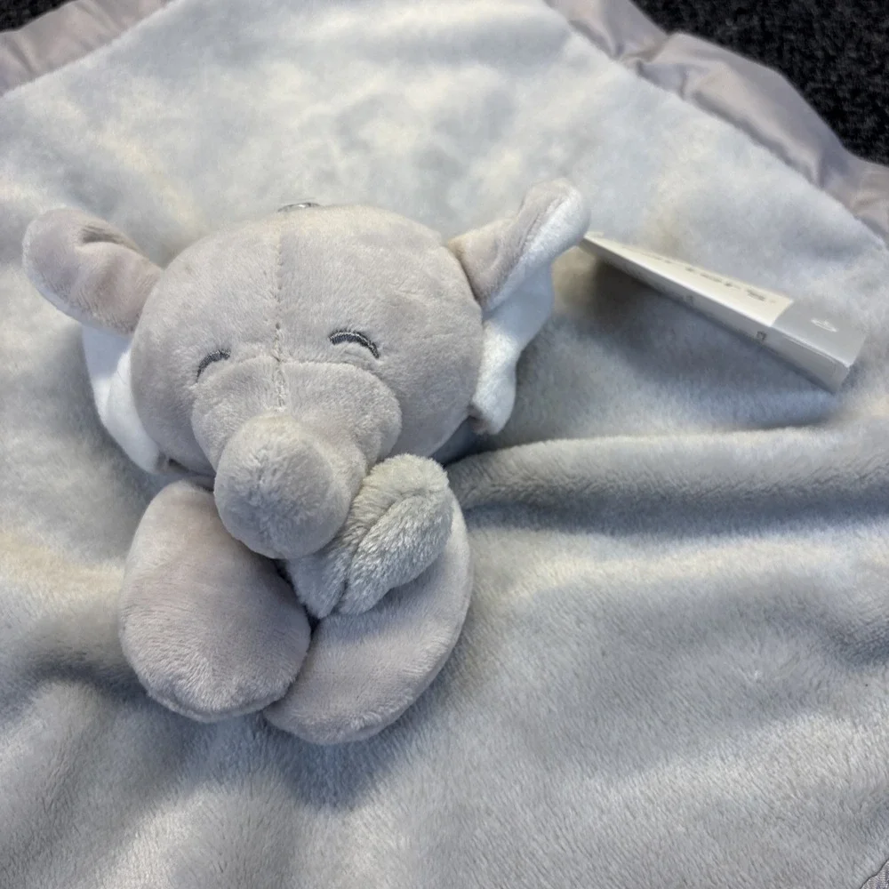 Carter's~Lgt Gray Elephant~Lovey Plush~2016 Security Baby Blanket~Satin Trim